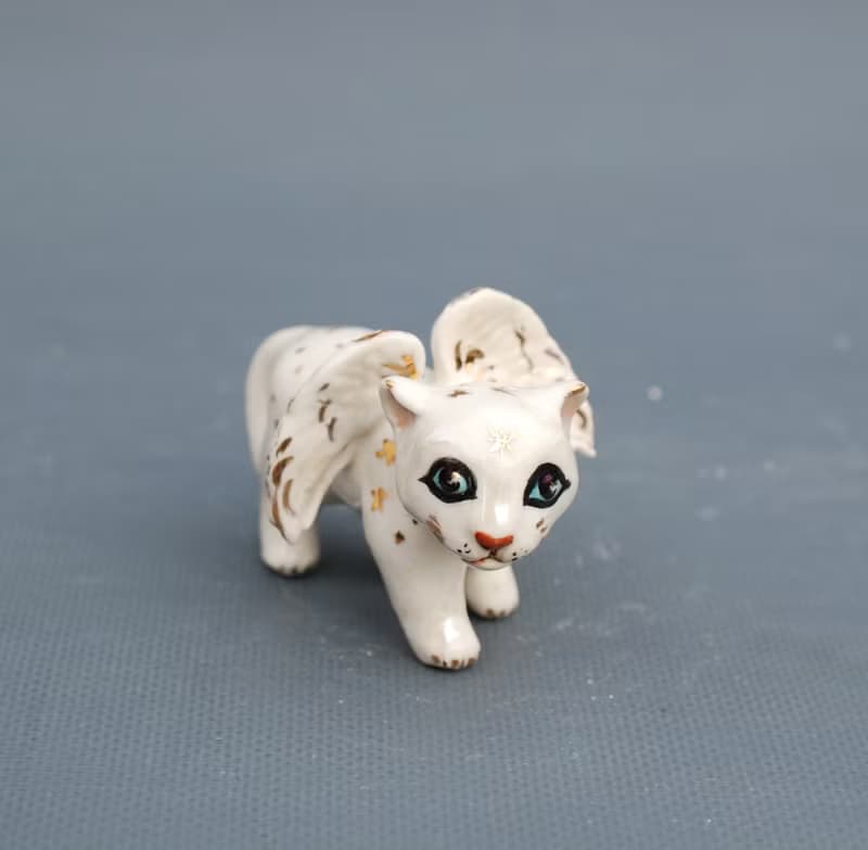 Kitten statuette Cat Angel Porcelain figurine Winged kitten Small figurine