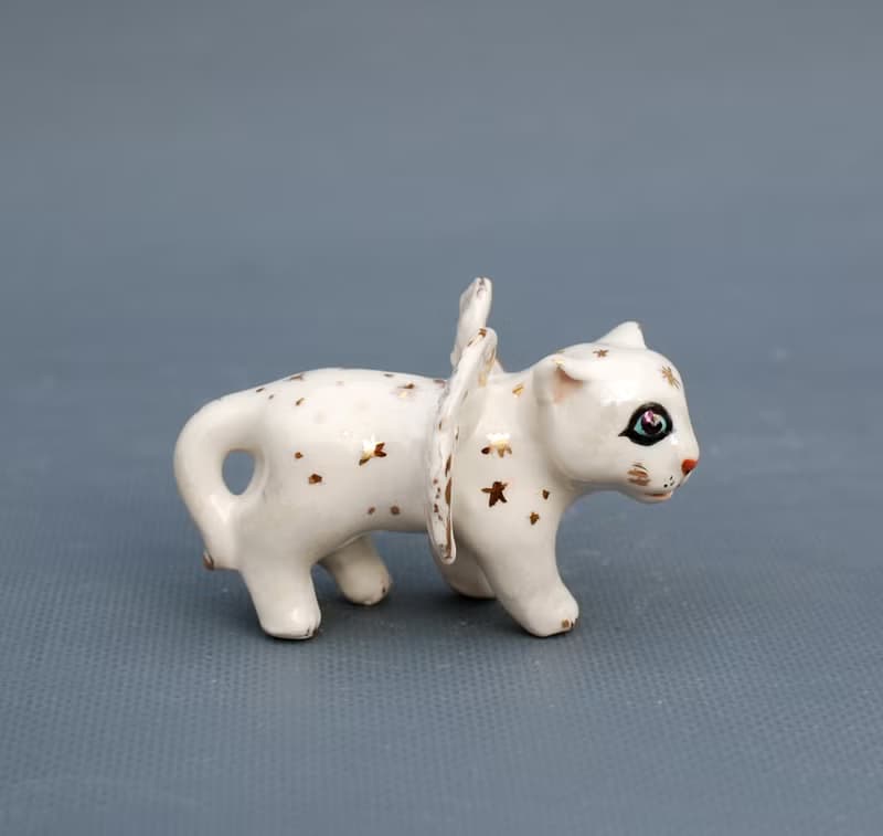 Kitten statuette Cat Angel Porcelain figurine Winged kitten Small figurine