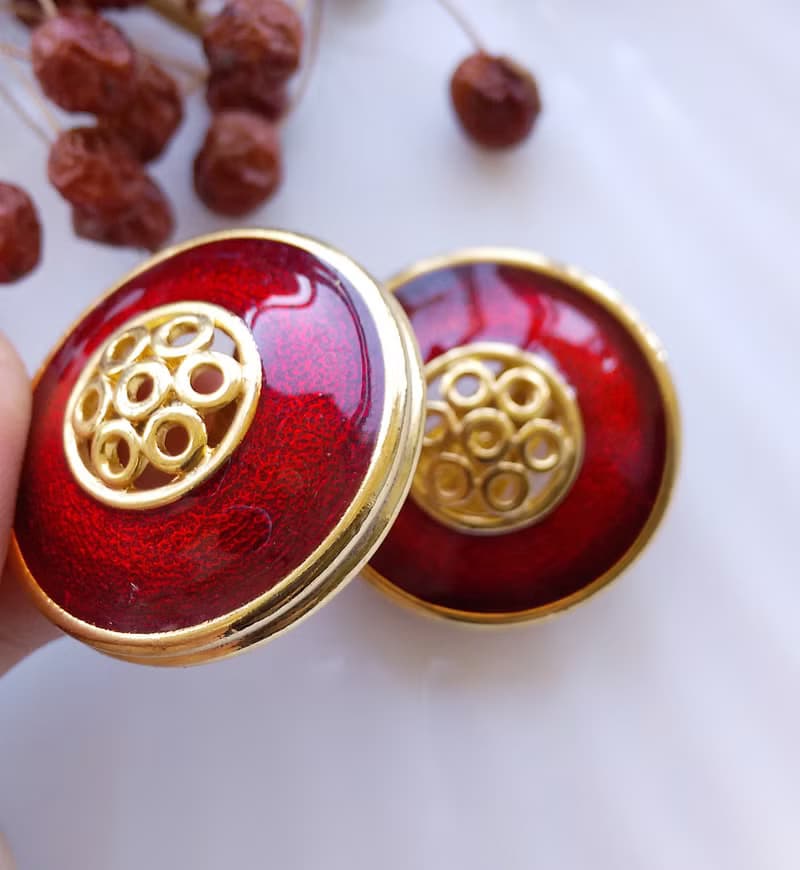Vintage Jewelry 西洋古董飾品 細緻 經典款式 紅琺瑯 夾式耳環