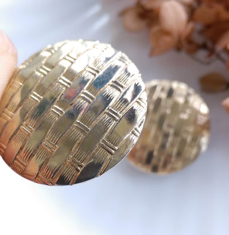 Vintage Jewelry 西洋古董飾品 牆紋 大圓 夾式耳環