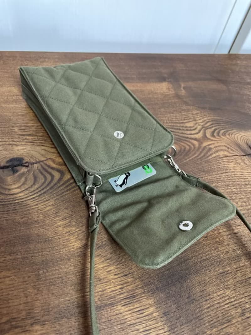 倉敷帆布　キルティング　スマホポシェット　ミニ　ショルダーバッグ　スマホショルダー  カーキ