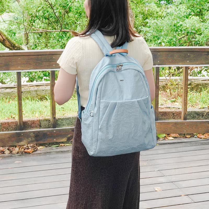 (粉嫩藍)輕盈紙感甜美系休閒旅行後背包(大款)33571