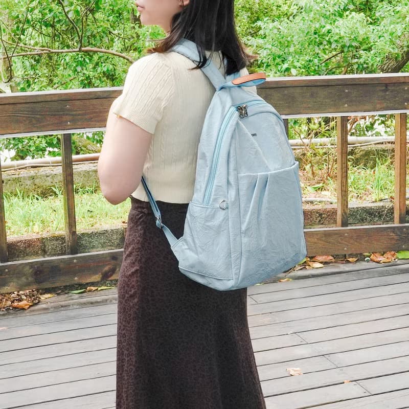 (粉嫩藍)輕盈紙感甜美系休閒旅行後背包(大款)33571