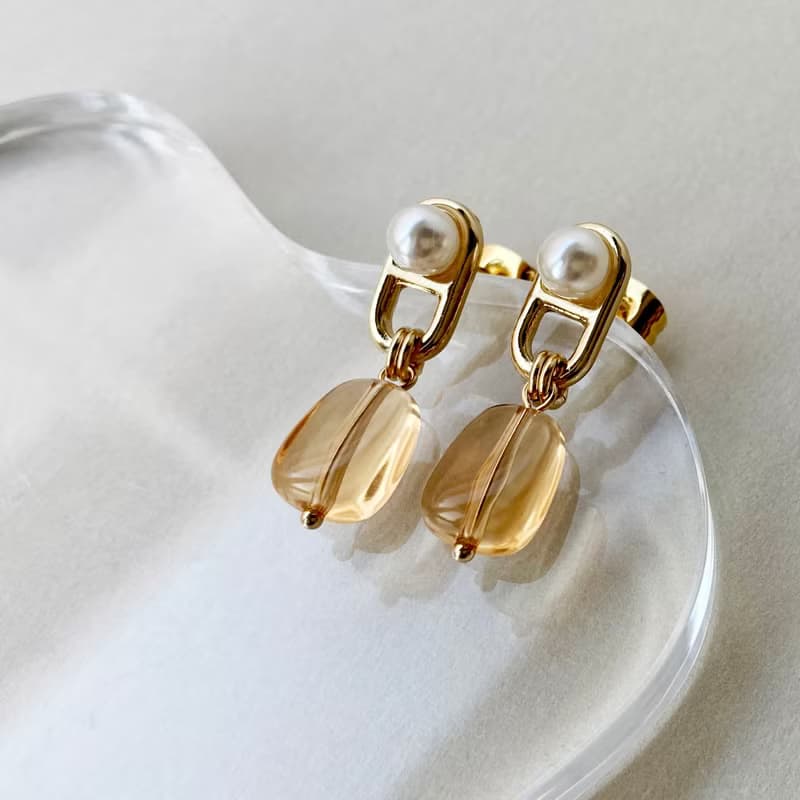 パールバックルビーズピアス/イヤリング