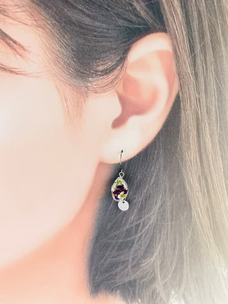 アリッサムの彩り小石耳飾り-シルバー-