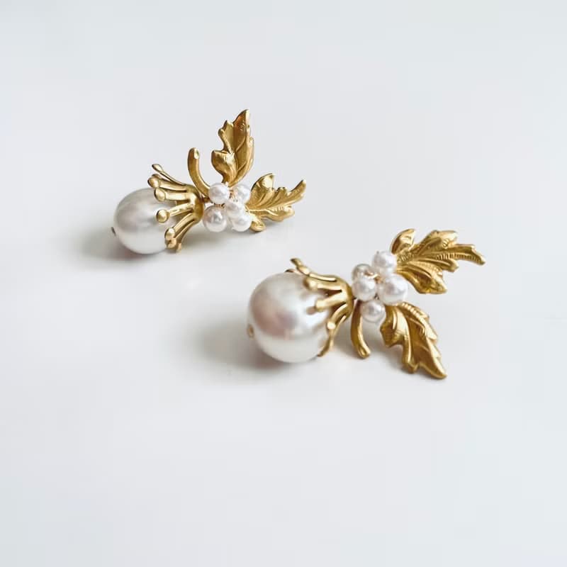 大粒パール リーフピアス(イヤリング)
