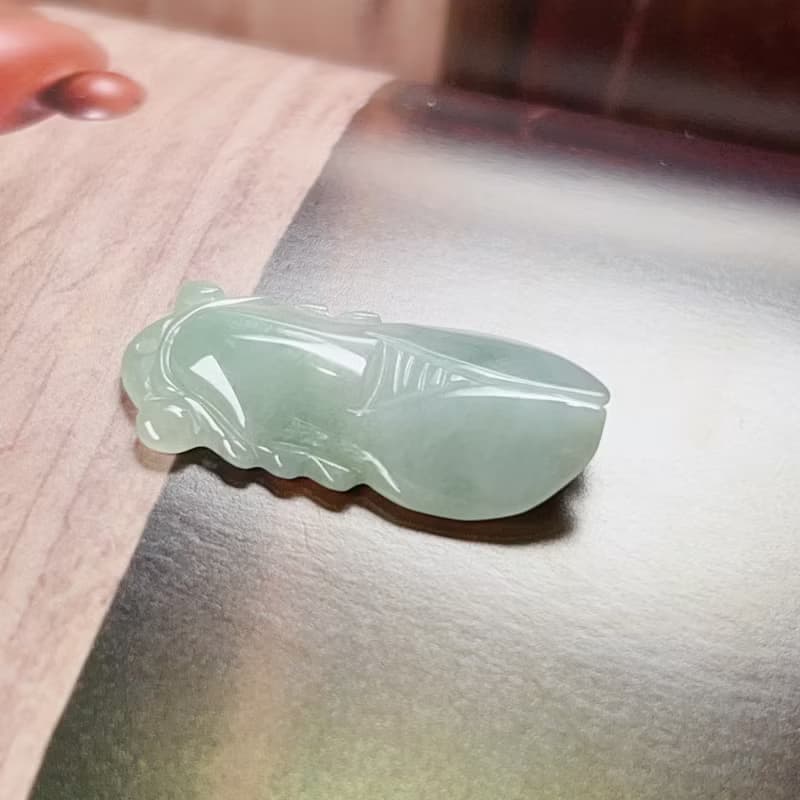 翡翠巧雕蟬一鳴驚人 | 天然A貨翡翠 | 送禮