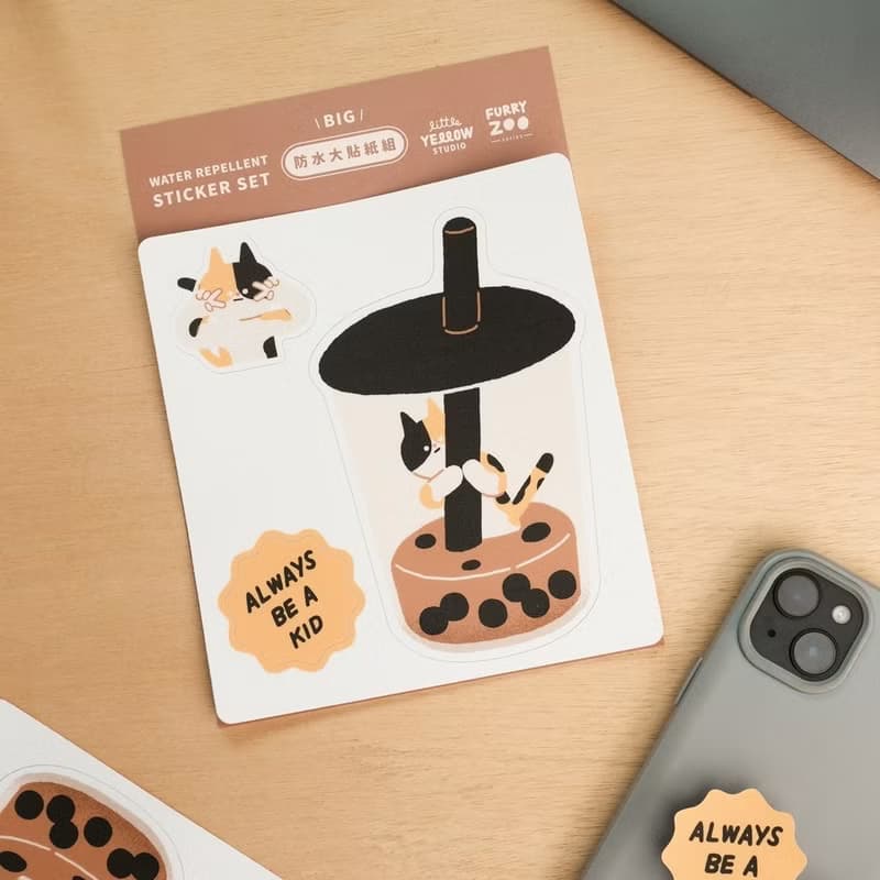 Furry Zoo 防水 大貼紙組 行李貼 防水耐曬 - 花貓珍奶