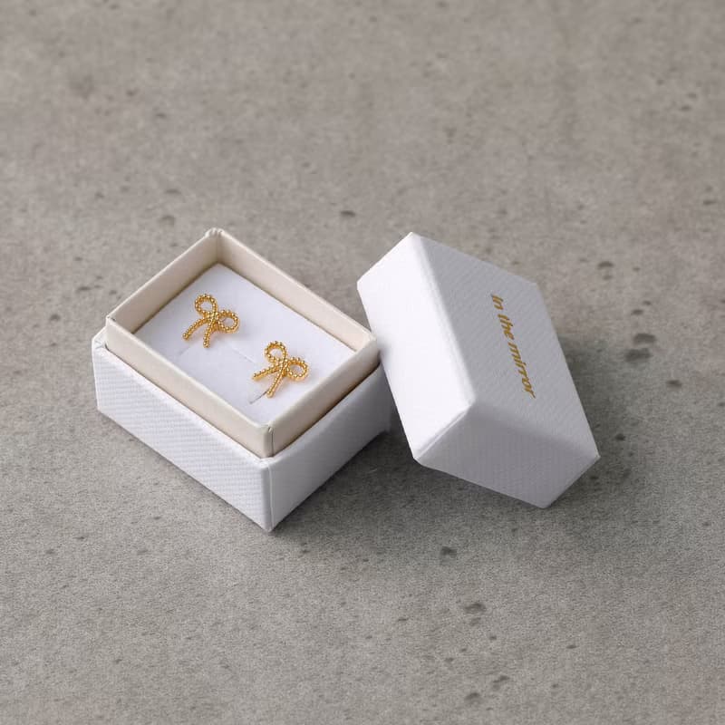 petit ribbon loop-fit earring SV　ループフィットイヤリング　ミニリボン 　シルバー
