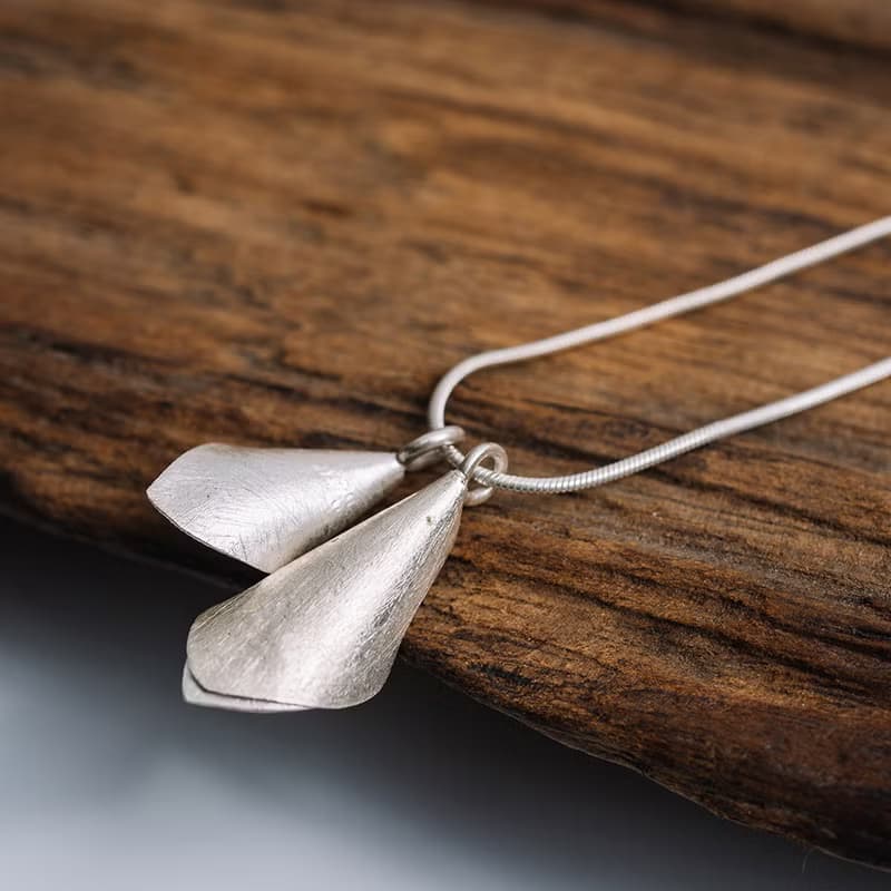 Two hanging Calla lily flowers handmade silver pendant necklace (N0120)