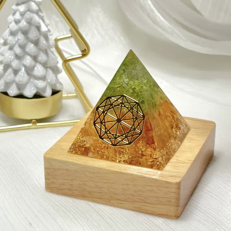 【白水晶+橄欖石+黃水晶】奧根能量塔Orgonite (6cm/5cm)