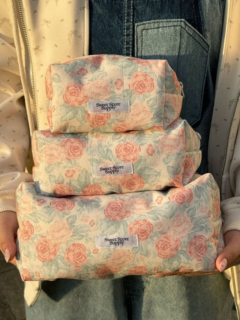 Sweetstore Supply原創粉格蝴蝶結化妝包便攜收納包