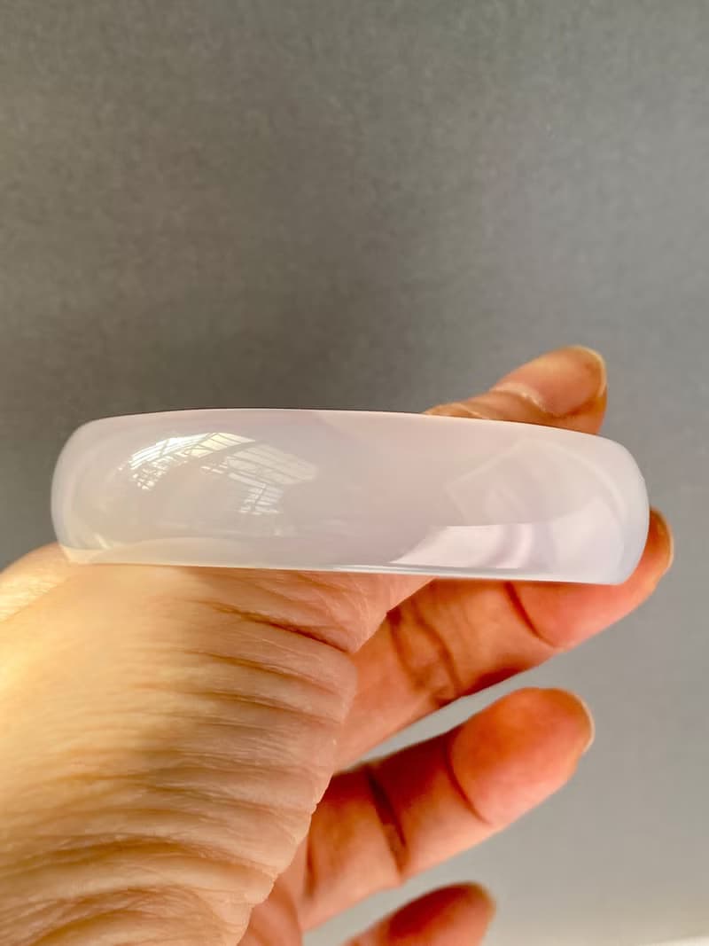 馬達加斯加白髓瑪瑙手鐲58口