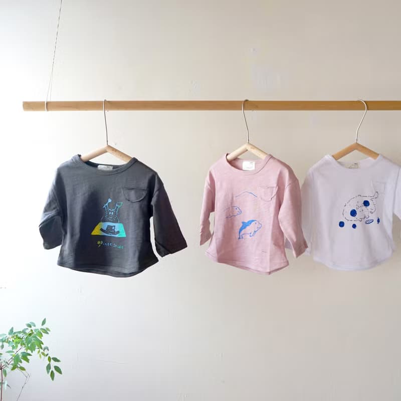 BABY 灰黑秋日七分袖純棉印花小口袋上衣 山 / 印花的波 / 藍莓阿