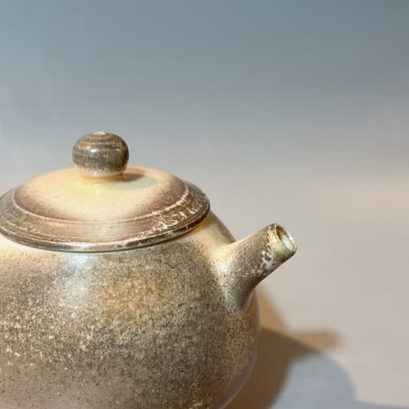 柴燒瓷土奶油系正把茶壺 / 柴燒茶具  / 小平凡手作