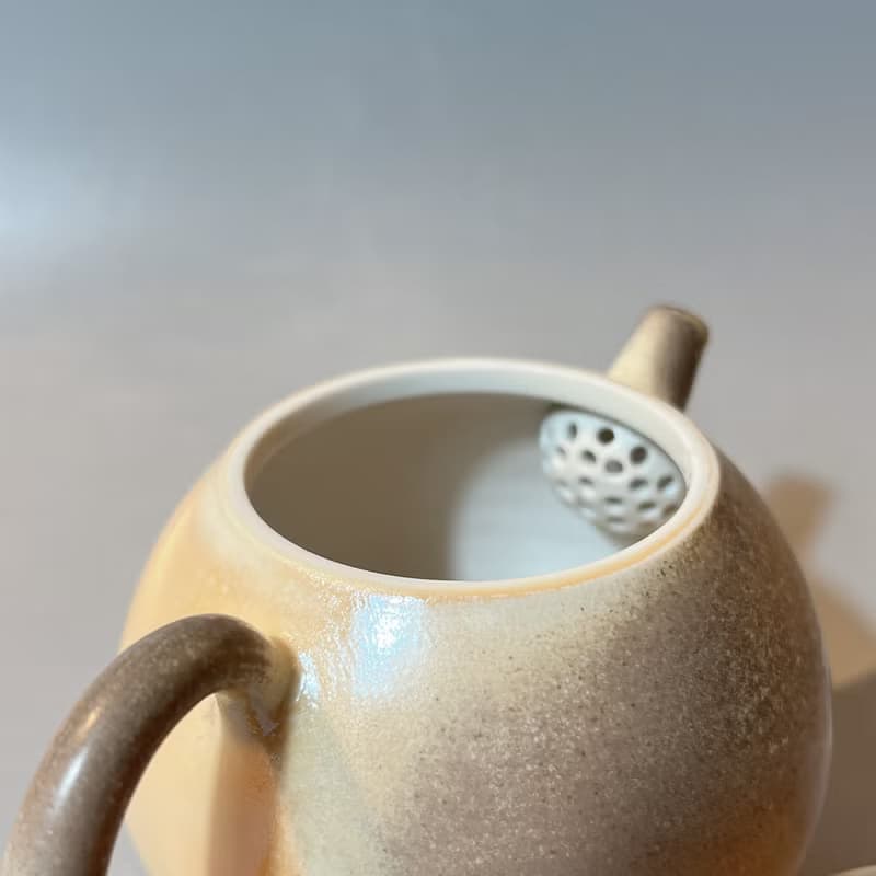 柴燒瓷土奶油系正把茶壺 / 柴燒茶具  / 小平凡手作