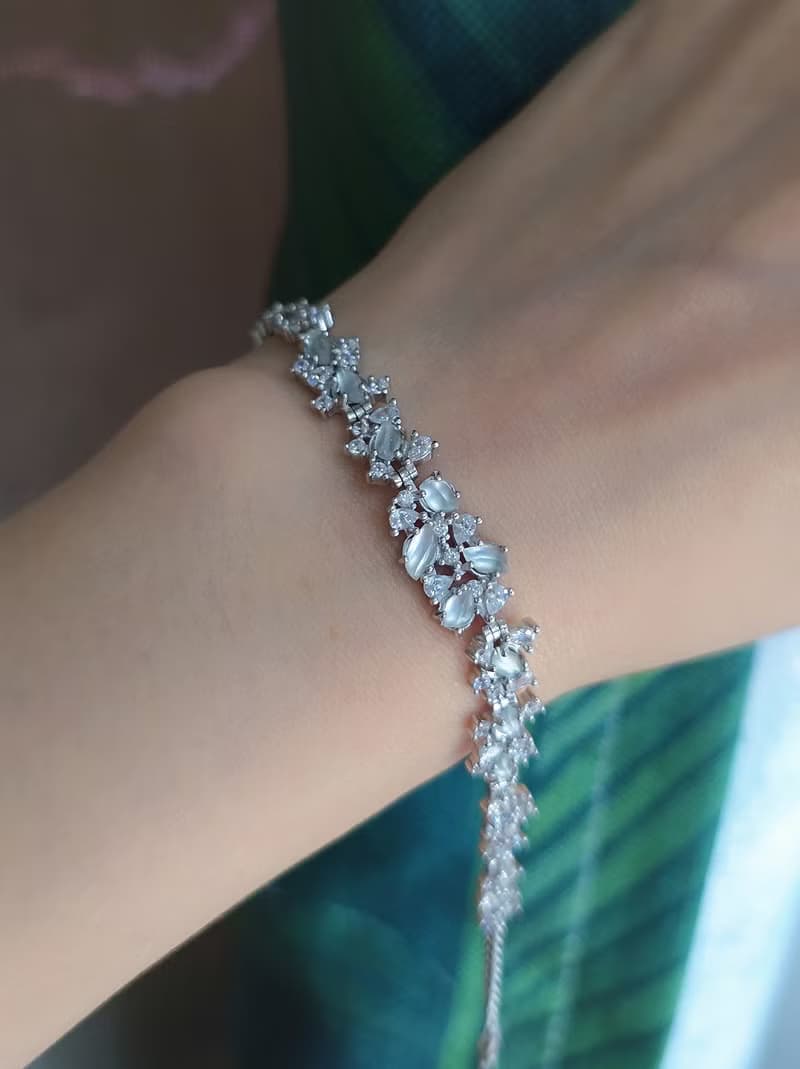 財富自由小燈泡|剛味白翡隨形|緬甸A貨翡翠純銀訂製款手鏈