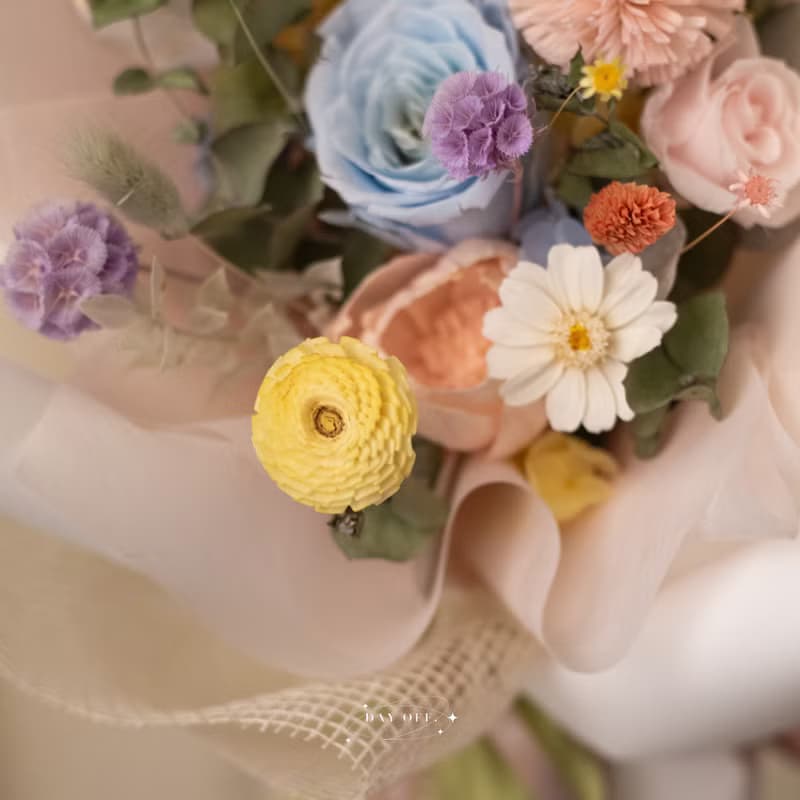 DAY OFF 彩色夢境永生花花束 擴香花束 索拉花 生日禮物 ins風