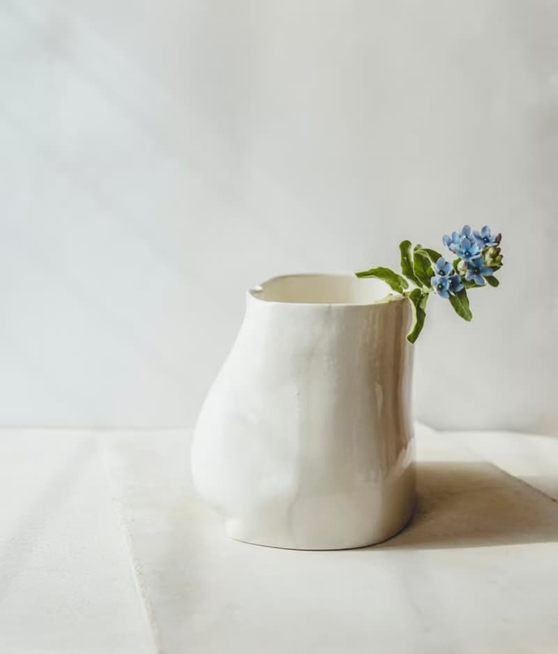 大衛像(背面)造型陶瓷器皿 花瓶