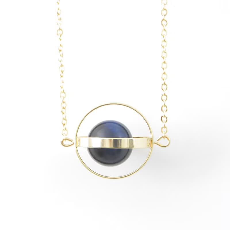 勇氣星球。宇宙。金環。藍虎眼。項鍊 Valor Planet。Galaxy。Golden Ring。Hawk-eye 。Necklace。生日禮物。閨蜜禮物。姐妹禮物