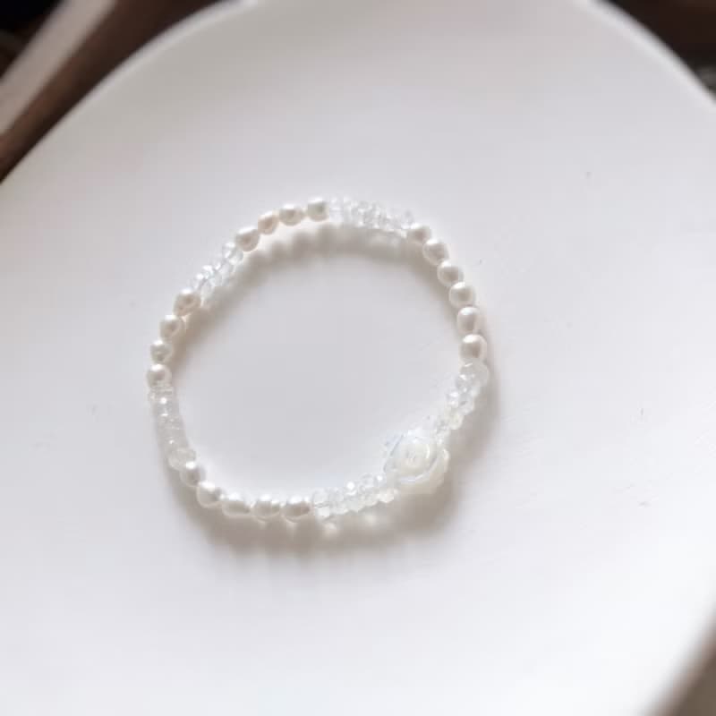 白貝、月光石、珍珠 白色天然石手鍊