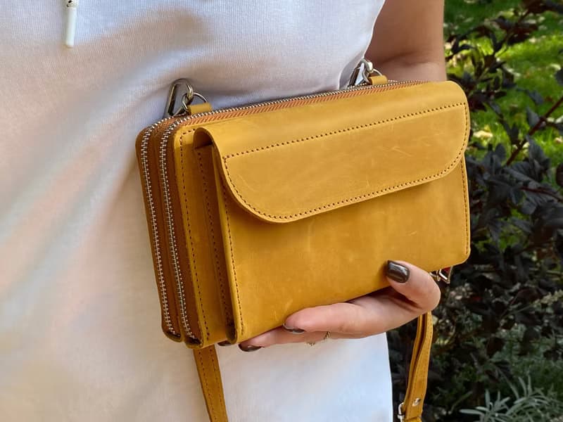 附口袋皮革斜背包適用於 iPhone 11/ 12/ 13/ 14/ 15/ 16/ Pro