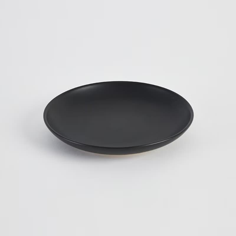 KOGA 許家陶器品 陶質圓形小盤 (尖山黑)
