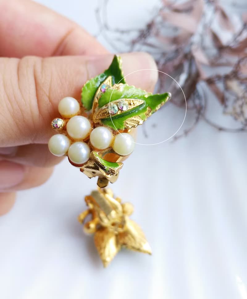【西洋古董飾品 】仿珠 優雅 珠葉 對稱 夾式耳環