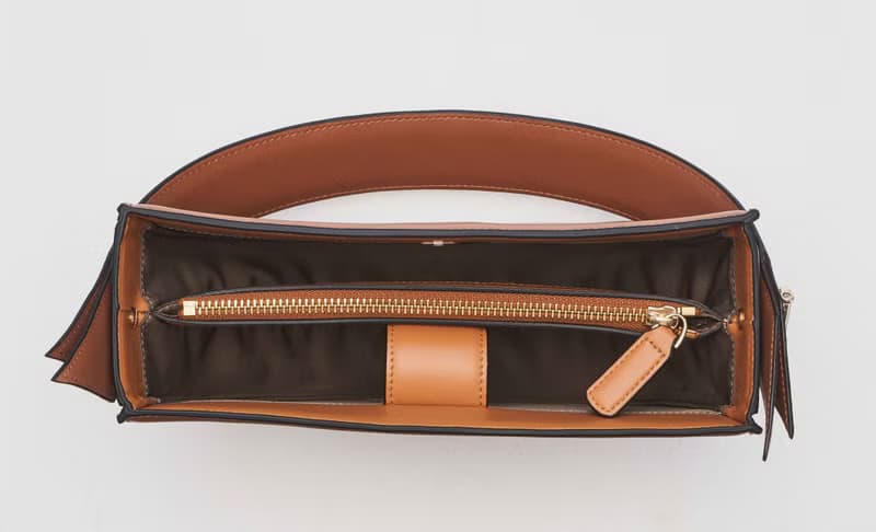 The ONE Bag 素皮革圓包 手拿包 斜背包 側背包 淺棕色 x 棕色