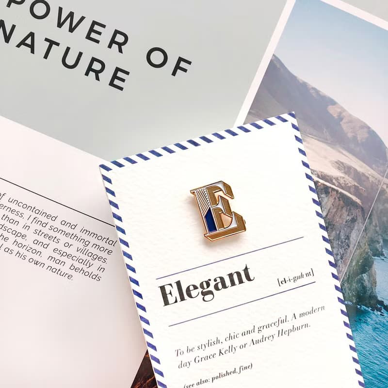 E / Elegant -琺瑯徽章卡－附信封 開學季 情人卡 萬用字母卡