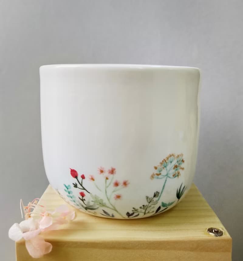 花卉 手握杯