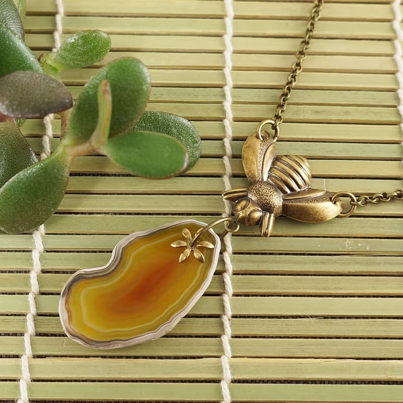 Honey Yellow Agate Slab Slice Brass Bee Boho Pendant Necklace Woman Jewelry Gift