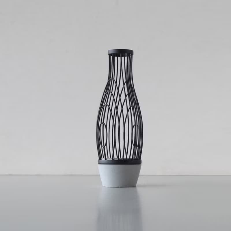 【Geway】虛實山水系列-纖細花器(尊爵黑)_喬遷_高升_新婚_送禮