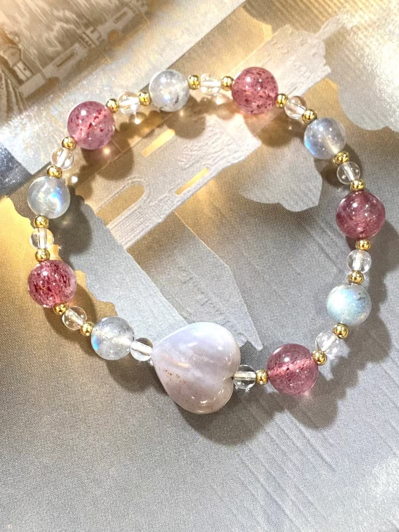 珊瑚紫愛心草莓晶灰月光手串手鍊