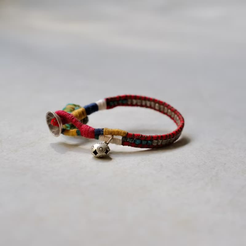 手工刺繡球銀飾手鍊