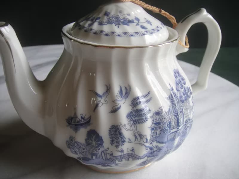 【老時光 OLD-TIME】早期二手1989年日本手工描金瓷壺