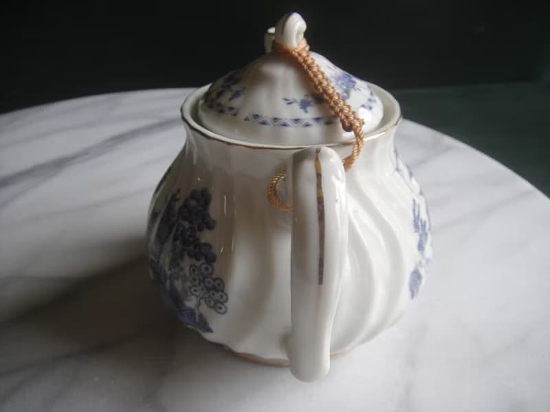 【老時光 OLD-TIME】早期二手1989年日本手工描金瓷壺