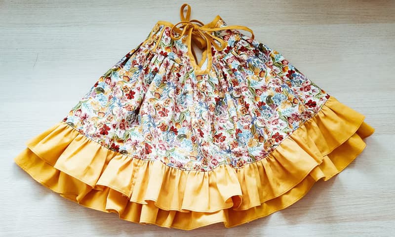 Handmade by Mina 韓國繽紛花海旋轉肩綁帶洋裝 生日禮 贈送禮盒