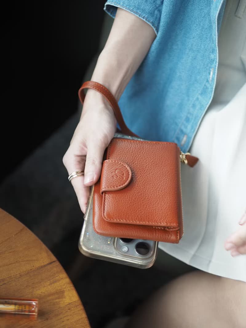 Mary (Caramel) : Mini wallet, short wallet, cow leather, Brown-Orange, Zip pouch