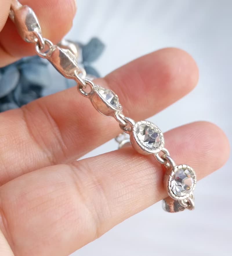 【西洋古董飾品 】AVON 銀色調 圓鑽 都會氣質 手鍊