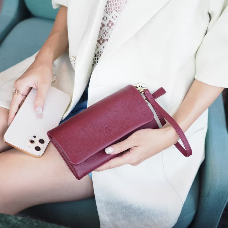 Mousse wallet (Burgundy) : Long wallet, Soft leather wallet, Dark red