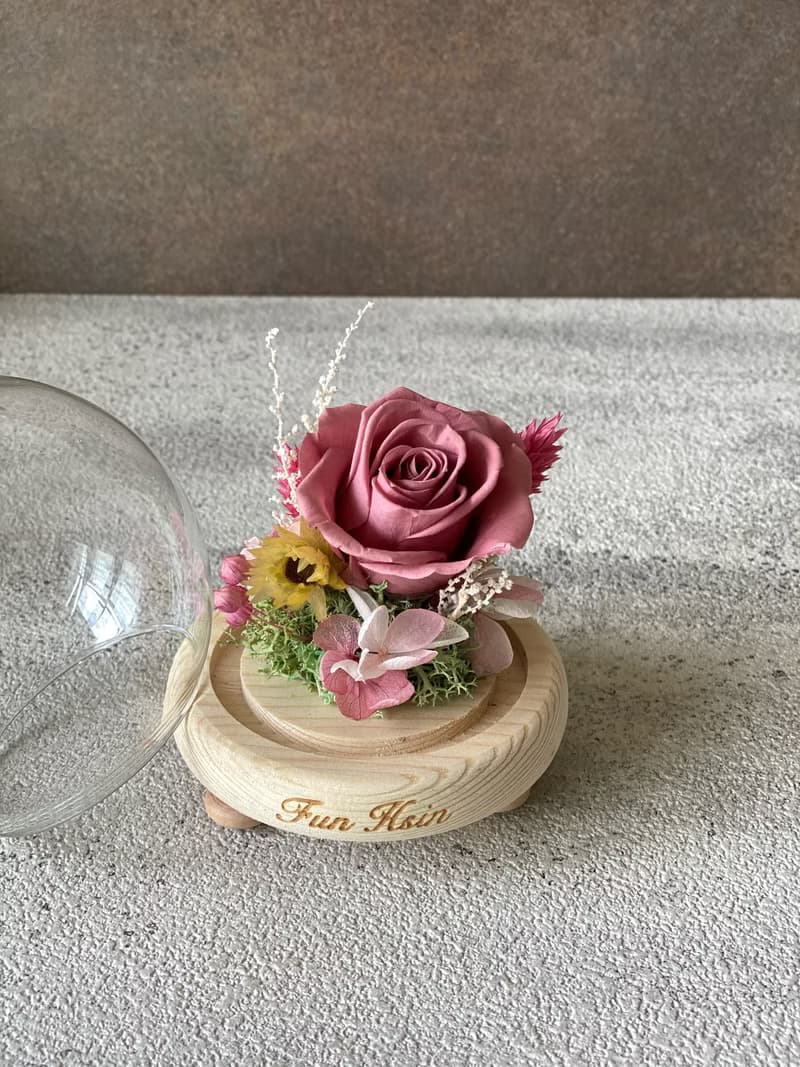 可愛夢幻玻璃球 擺飾 桌花 情人節禮物 畢業禮 生日禮物 不凋花