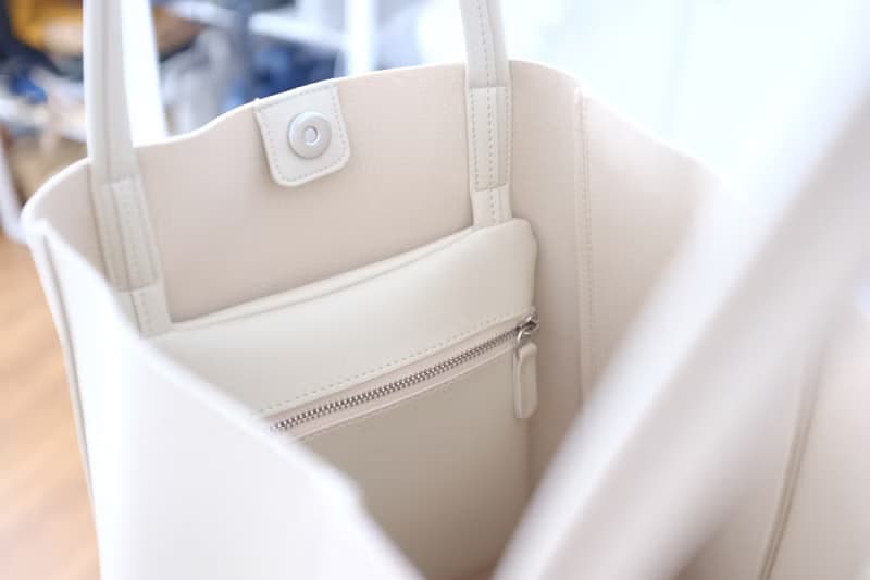 斜挎包  WHITEOAKFACTORY Denise bag - Light beige