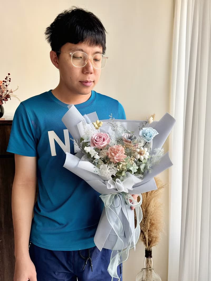 藍粉色系 永生花束 情人節花束