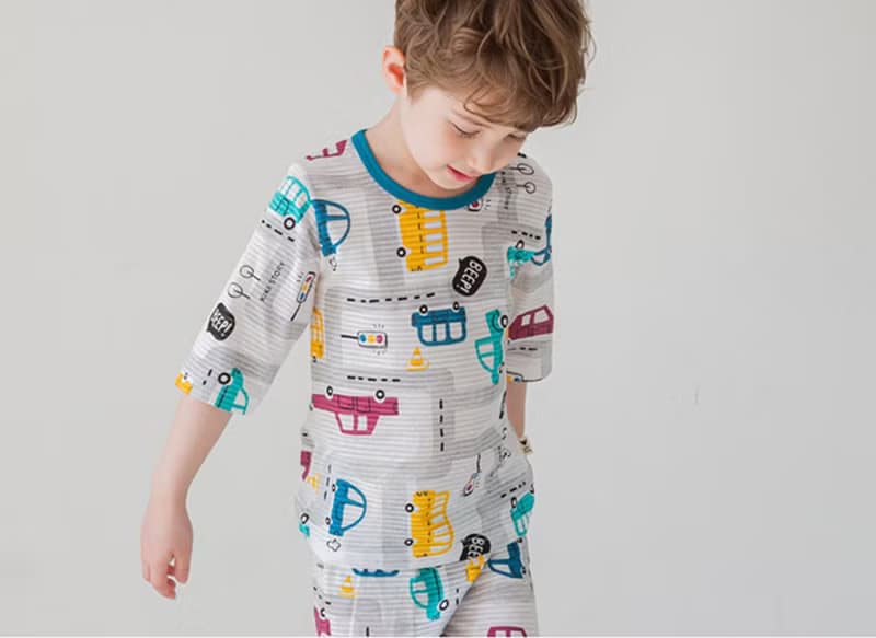 汽車噗噗日常-輕透空氣衣七分袖韓國童裝-K16507