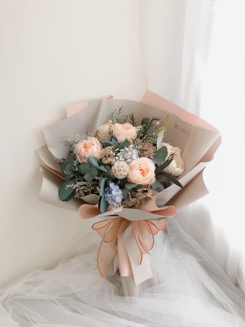 永生花 乾燥花 永生玫瑰花 康乃馨花束 紀念日禮物 求婚花束 告白