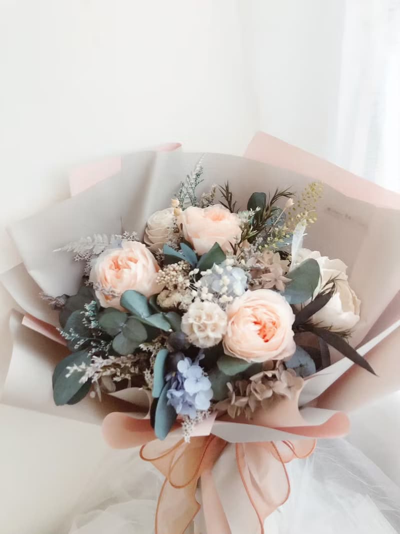 永生花 乾燥花 永生玫瑰花 康乃馨花束 紀念日禮物 求婚花束 告白