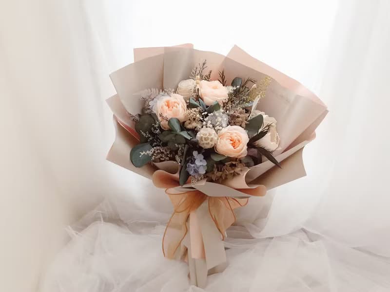 永生花 乾燥花 永生玫瑰花 康乃馨花束 紀念日禮物 求婚花束 告白