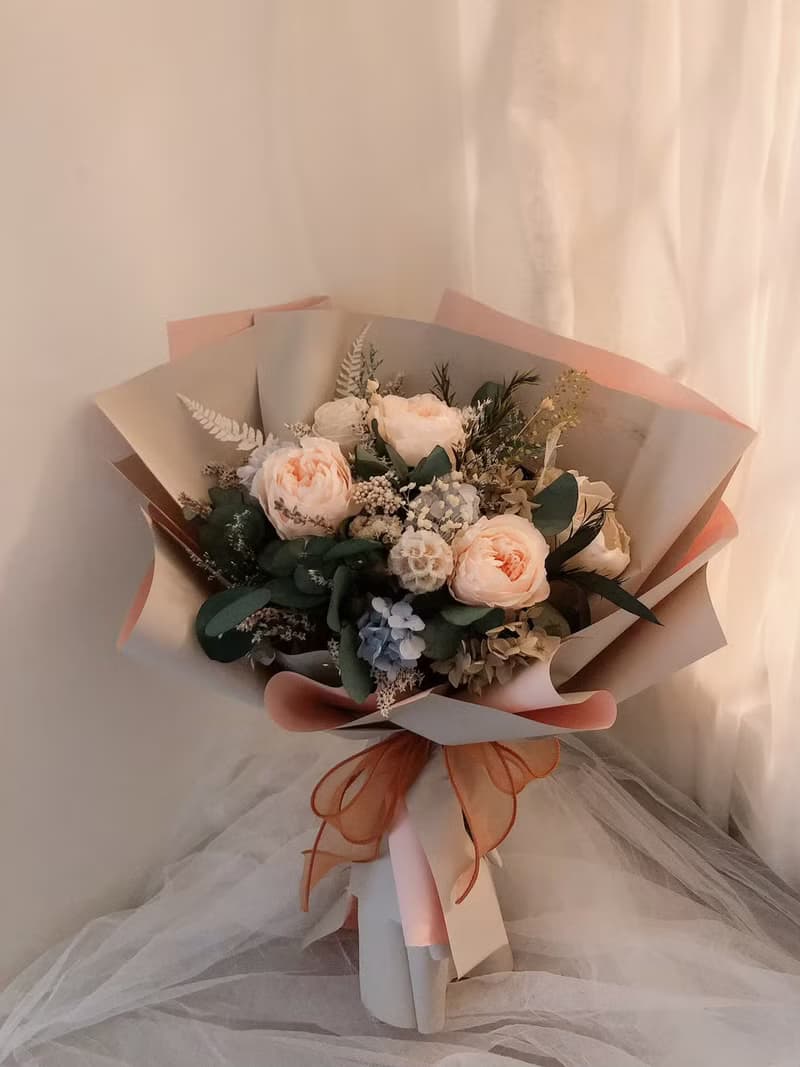 永生花 乾燥花 永生玫瑰花 康乃馨花束 紀念日禮物 求婚花束 告白