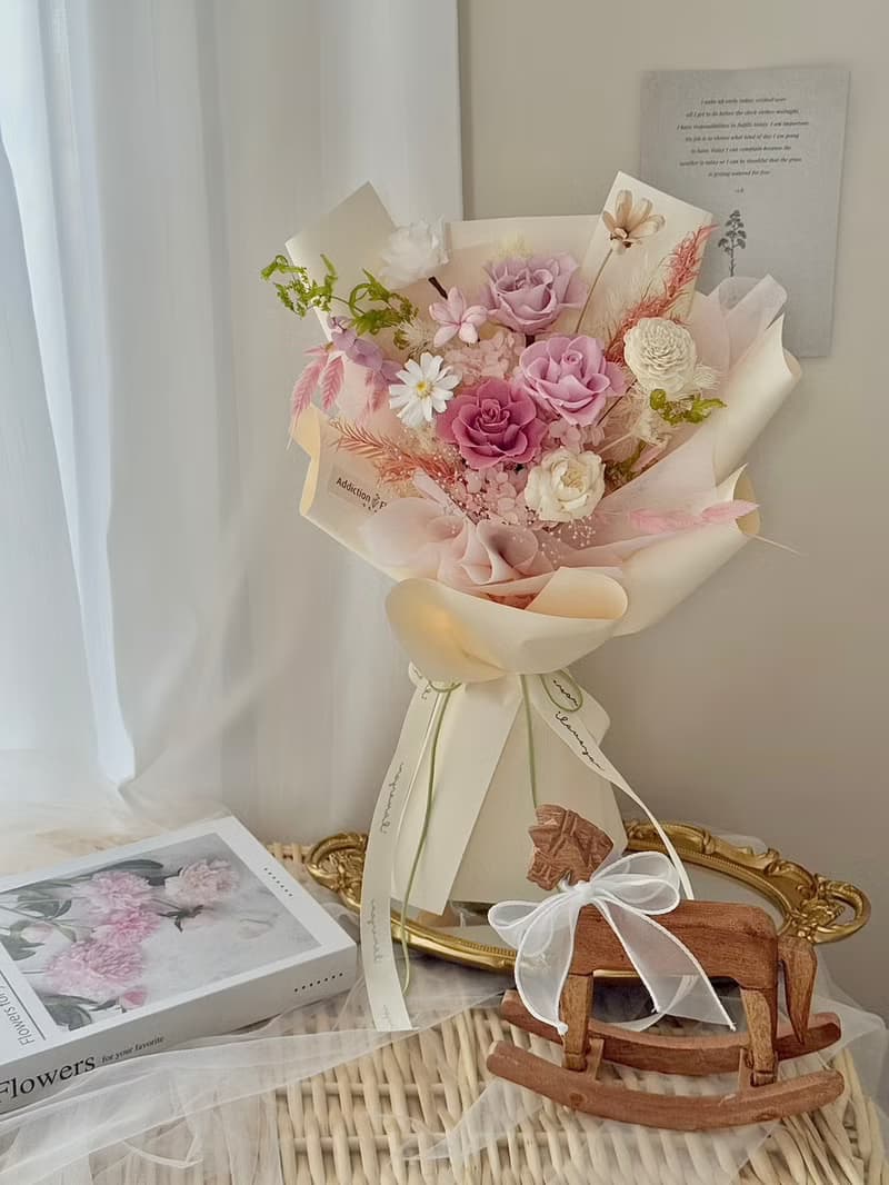 嗜花所 - 永生花束 情人節花束 告白花束 花禮 求婚花束 捧花